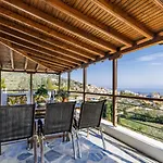 Villa Aloupi *