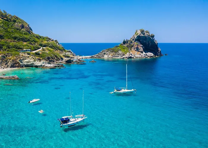 Aloupi * Città di Skopelos